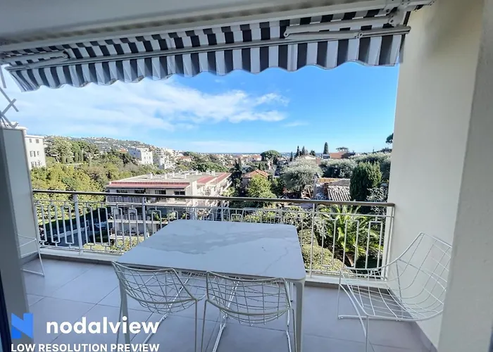 Cannes Appartement 3 Pieces Vue Mer